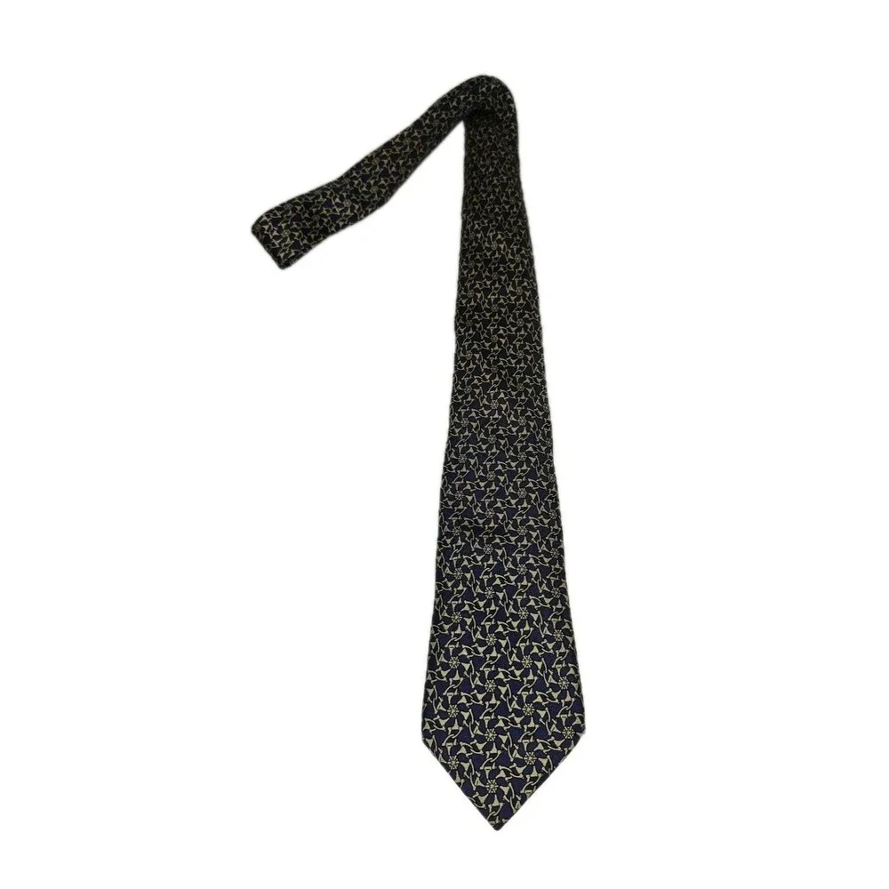 Hermes Paris Mens Necktie 100% Silk Gold Links patterned slim